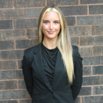 Ava Discenza - Account Manager